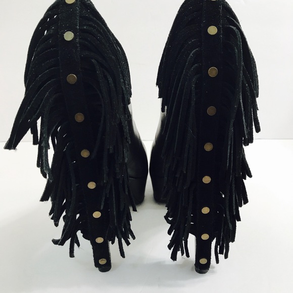 Report Signature Pumps - Picture 2 of 8